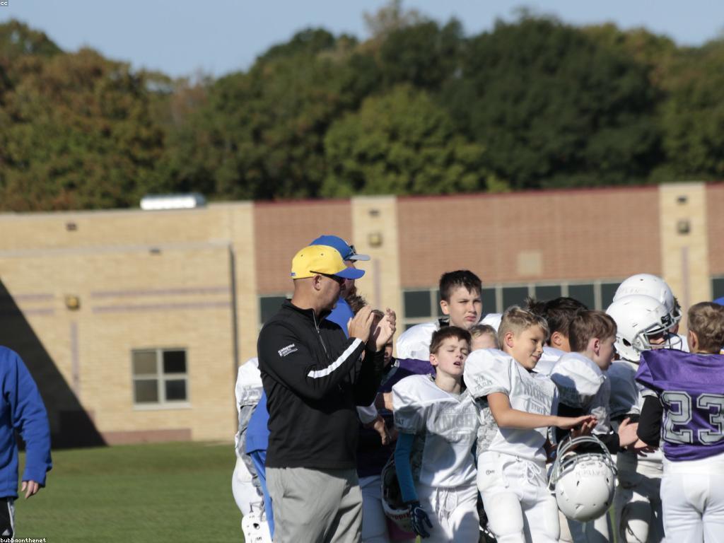 ការប្រកួតកីឡា និងជំនួយ: វិធីសាស្ត្រច្នៃប្រឌិតដើម្បីគាំទ្រអ្នកដែលស្ថិតនៅក្នុងសង្គមកីឡា